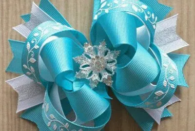 פאזל של moÃ±o azul