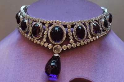 פאזל של Faberge Amethyst Necklace