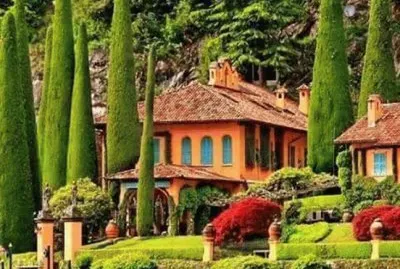 MansiÃ³n en el lago Como-Italia