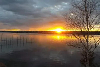 Sun 's almost gone!           LJ