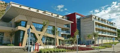 ×¢×•×ž×¨×™ ×•××œ×•×Ÿ