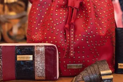 multicolor jigsaw puzzle