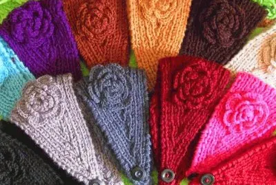 multicolor jigsaw puzzle