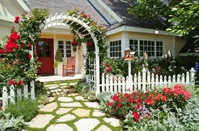 פאזל של front garden