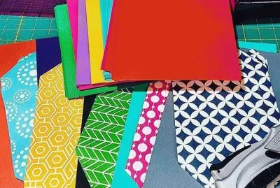 multicolor jigsaw puzzle