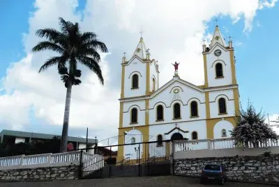 Igreja Matriz em Cristina - MG jigsaw puzzle