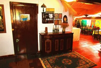 mas de restaurante jigsaw puzzle