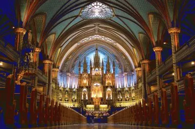 Interior de Notre Dame-Paris