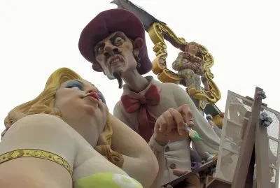 las fallas valencia jigsaw puzzle