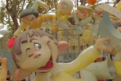 פאזל של las fallas / valencia