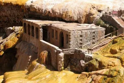 Puente del Inca. Mendoza. Argentina