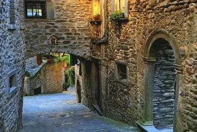 Pontremoli, medieval-Toscana