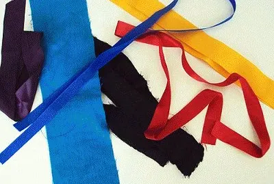 varios