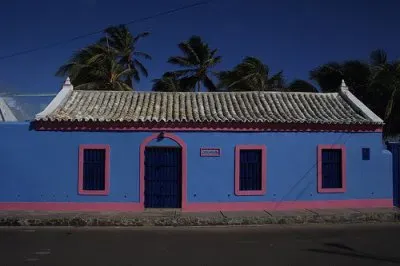 CASA AZUL ADICORA