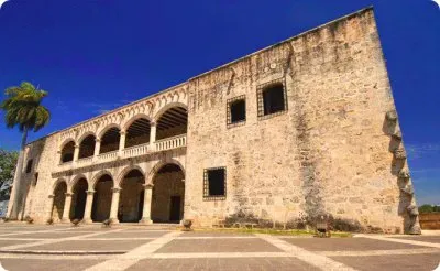 alcazar de colon