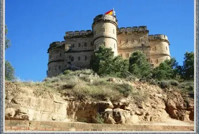 CASPE - SU FAMOSO CASTILLO