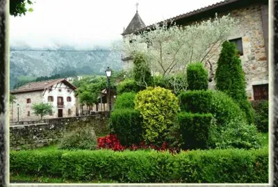 ATXONDO (BIZKAIA) - JARDIN