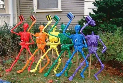 Purple Skeleton Loses His Head