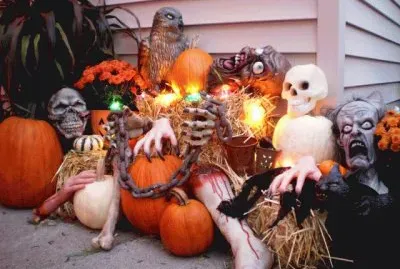 Spooky Halloween Porch Props jigsaw puzzle