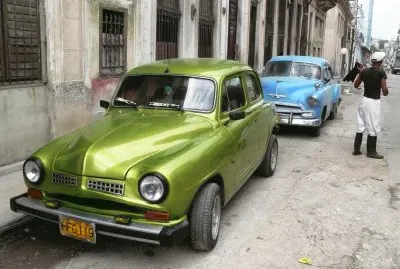 carro en Centro Habana