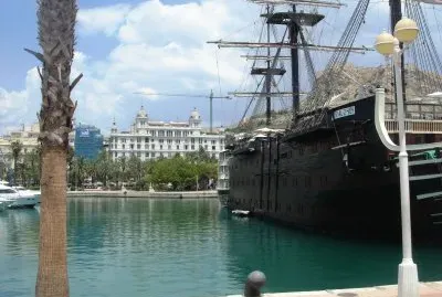 alicante-puerto jigsaw puzzle