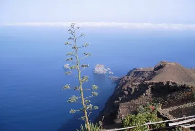 Roque de El Salmor. El Hierro