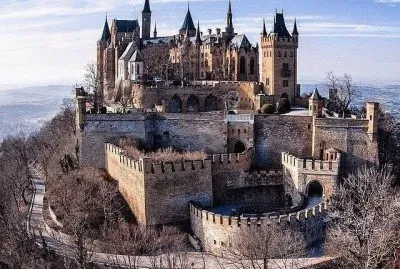 Castillo de Hohenzorllern-Alemania jigsaw puzzle