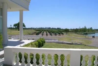 Bodega en San Rafael. Mendoza. Argentina jigsaw puzzle