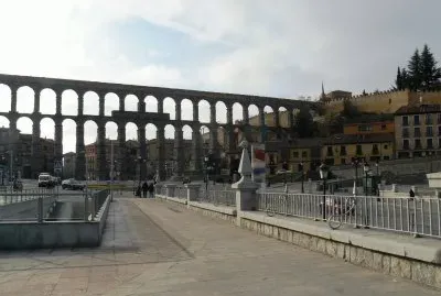 Acueducto de Segovia jigsaw puzzle