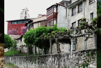 AGURAIN (ALAVA) - CASCO ANTIGUO
