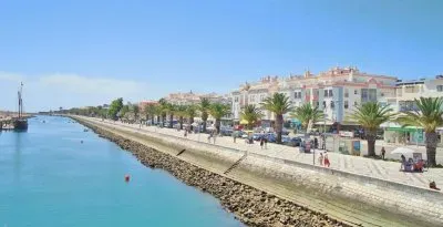 Avenida dos Descobrimentos