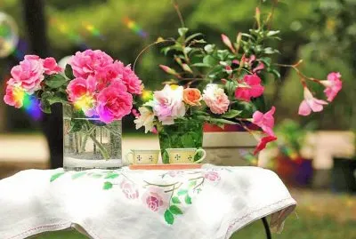 mesa con flores jigsaw puzzle