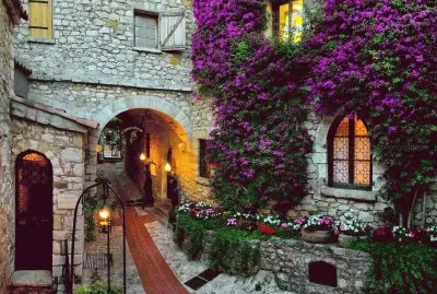 Eze