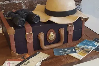 Pastel de Maleta Vintage, por BCakeNY
