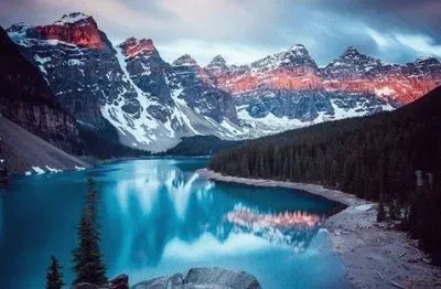 Moraigne Lake, Alberta jigsaw puzzle