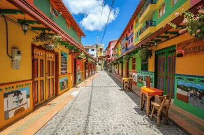 פאזל של GuatapÃ©, Colombia