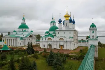 novgorod_kremlin_cathedral_