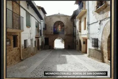 MONROYO (TERUEL) - PORTAL DE SAN DOMINGO