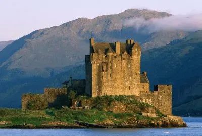 CASTILLO