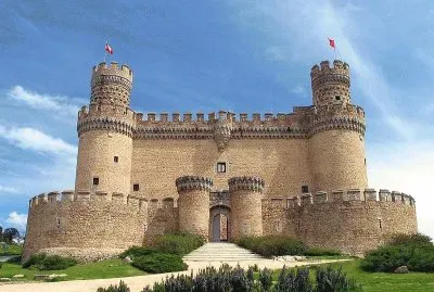CASTILLO