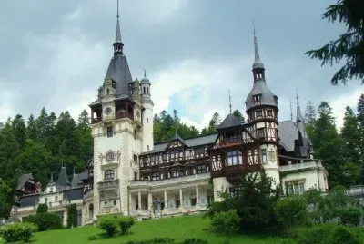 CASTILLO