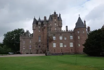 פאזל של CASTILLO