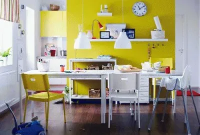 פאזל של muebles coloridos