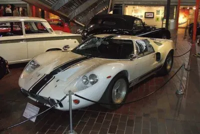 Auto 1963 Ford GT40