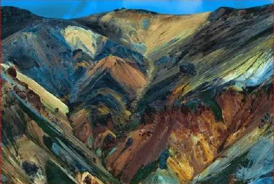CERROS DE COLORES