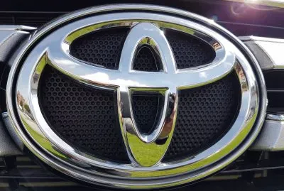 פאזל של LOGO TOYOTA