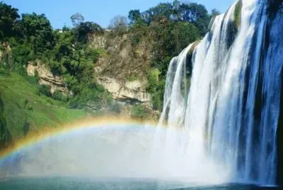 é»ƒæžœæ¨¹ç€‘å¸ƒ jigsaw puzzle