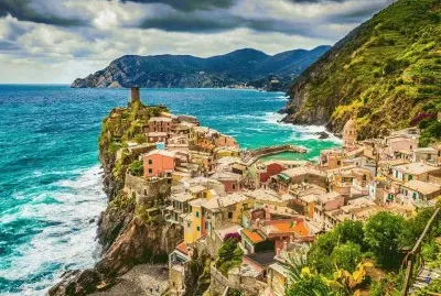 ciudad sobre el mar jigsaw puzzle