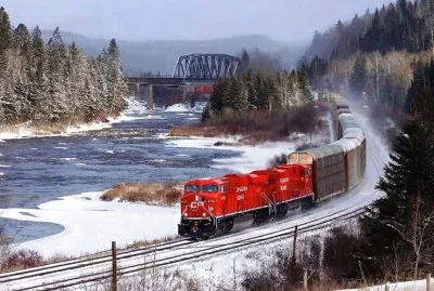 פאזל של nature train