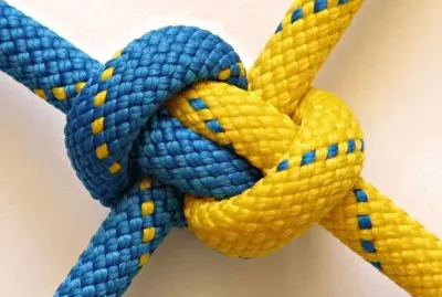 nudos-Azul-Amarillo